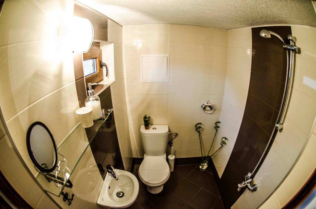 Off Vitosha Blvd Designer Studio Sofia Bagian luar foto